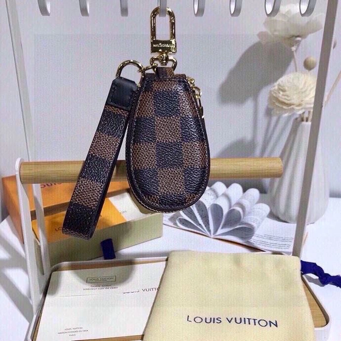 Louis Vuitton Keychains Bold 265314
