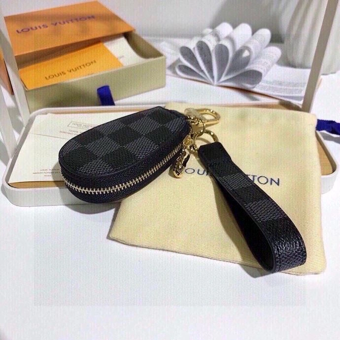 Louis Vuitton Keychains FreshLook 265301