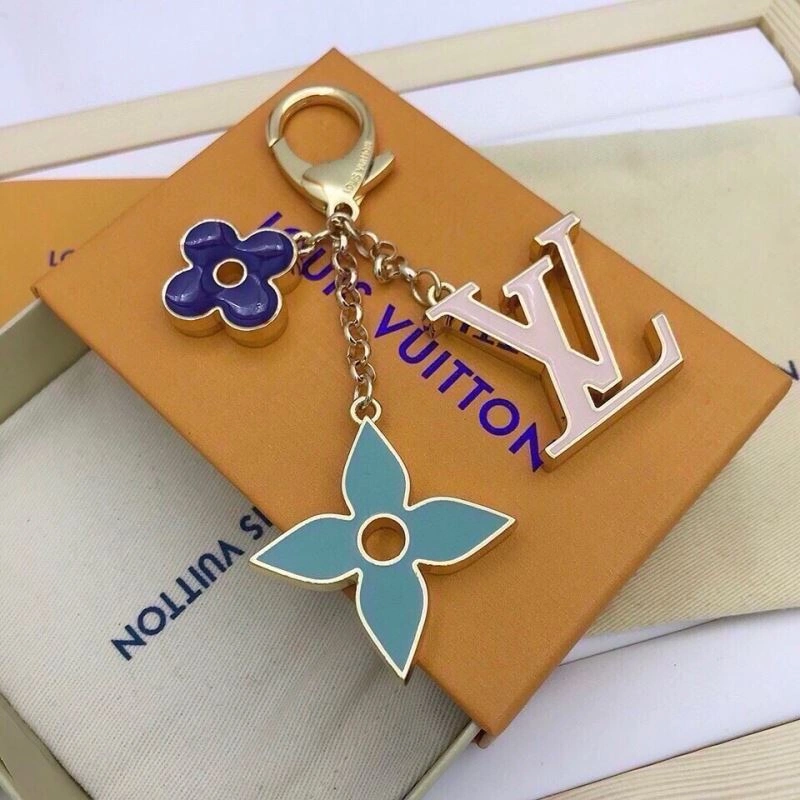 MultiPurpose Louis Vuitton Keychains 265296