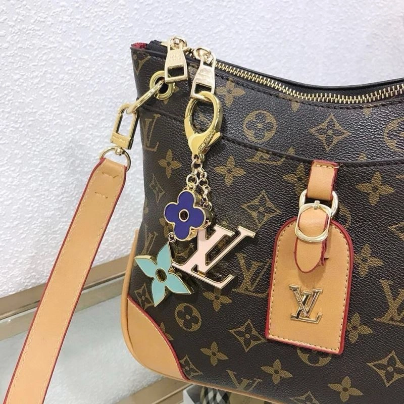 MultiPurpose Louis Vuitton Keychains 265296