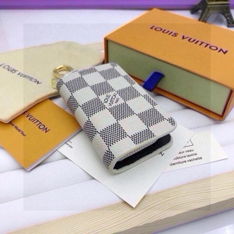 Louis Vuitton Keychains Seasonal 265299