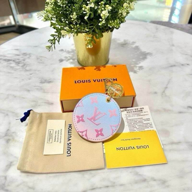 Louis Vuitton Keychains Trendsetting 265311