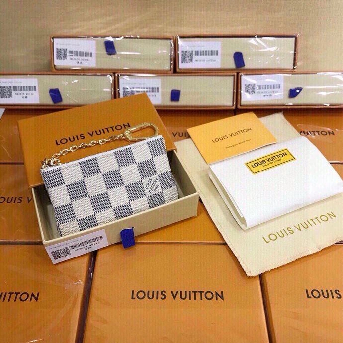 Lightweight Louis Vuitton Keychains 265293