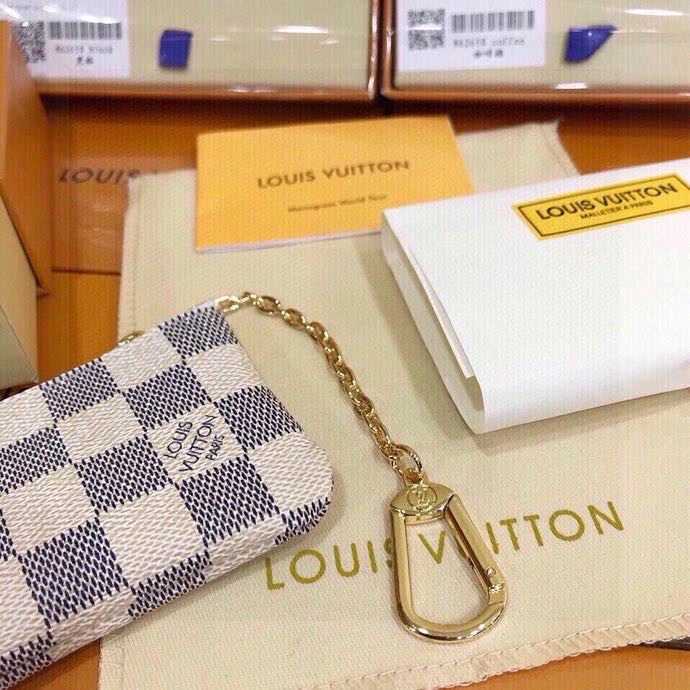 Lightweight Louis Vuitton Keychains 265293