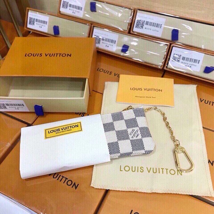 Lightweight Louis Vuitton Keychains 265293