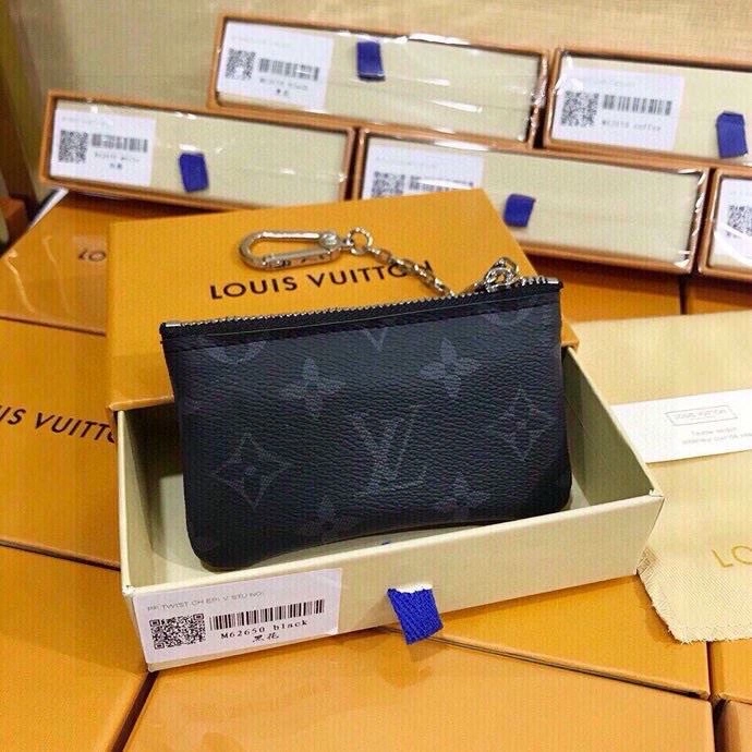 Louis Vuitton Keychains TechFriendly 265284