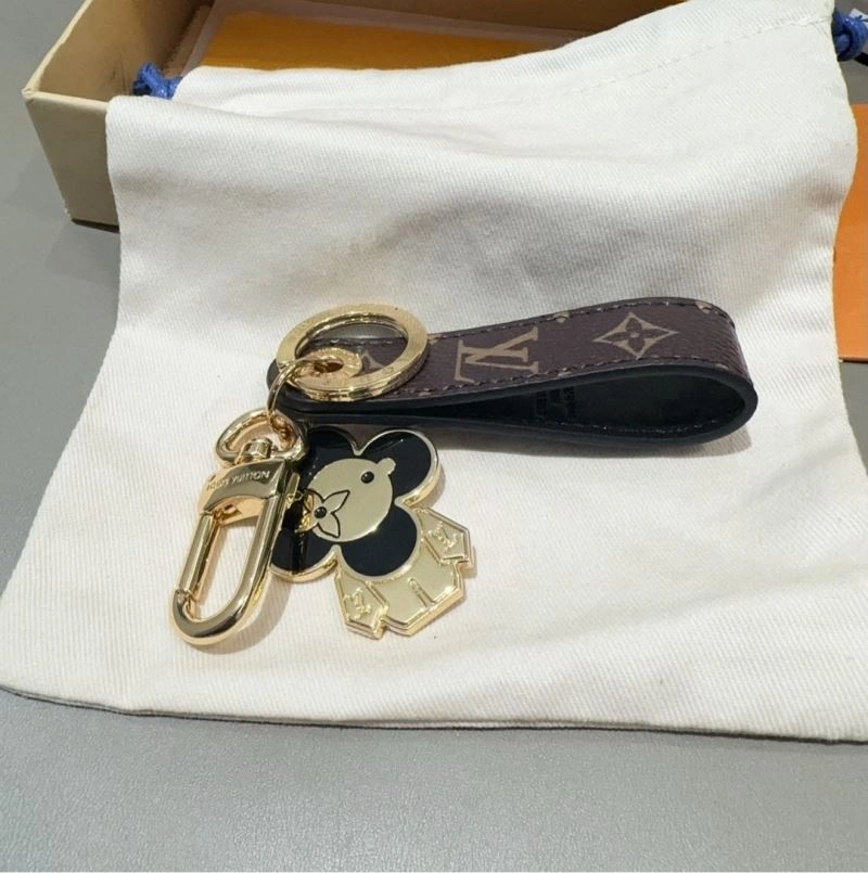 HighPerformance Louis Vuitton Keychains 265279