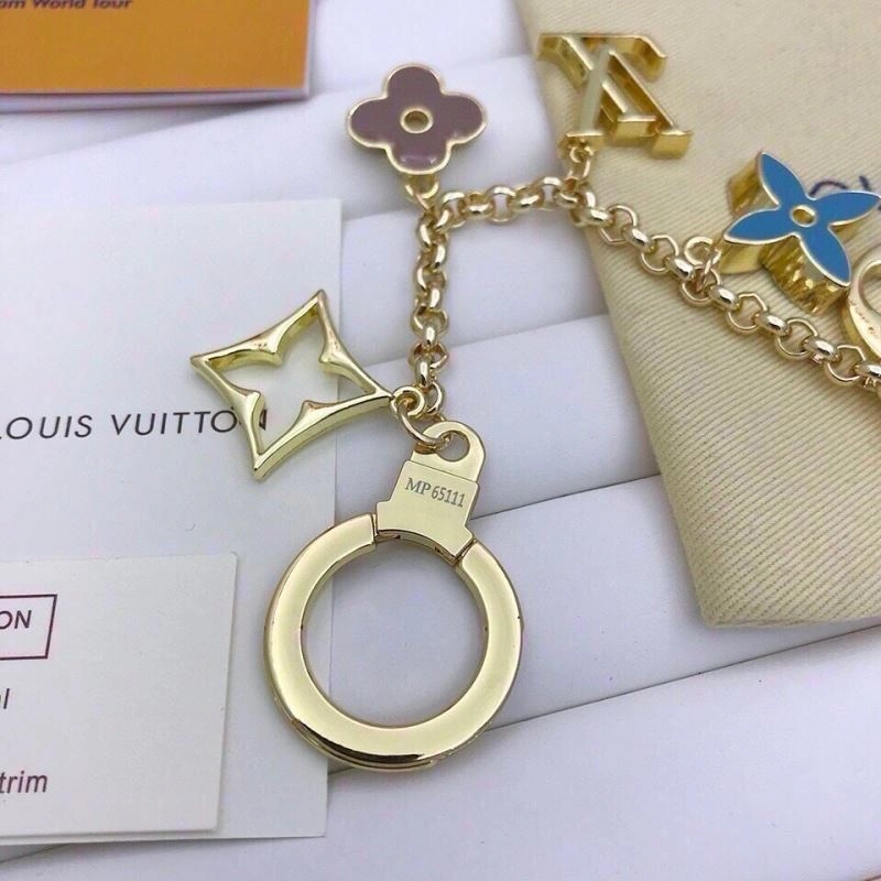 Louis Vuitton Keychains Effortless 265253