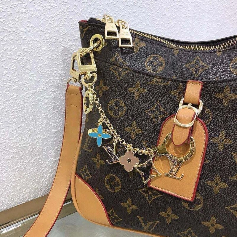 Louis Vuitton Keychains Effortless 265253