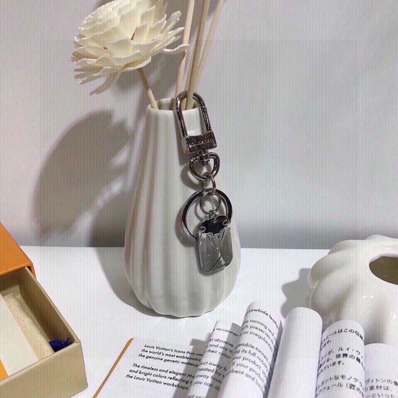 Casual Louis Vuitton Keychains 265266