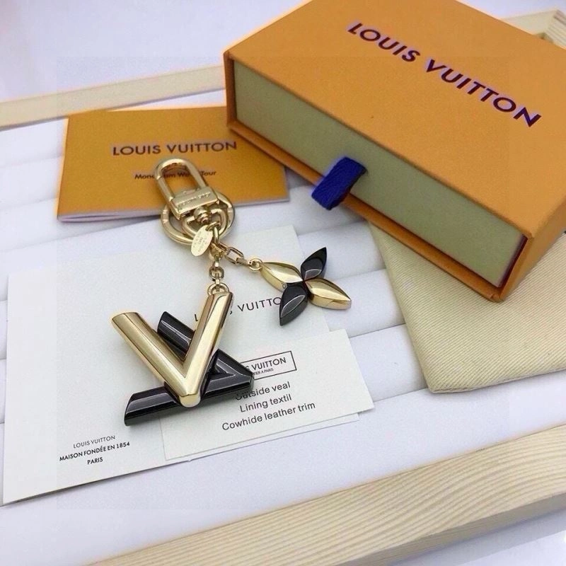 Louis Vuitton Keychains Minimalist 265254