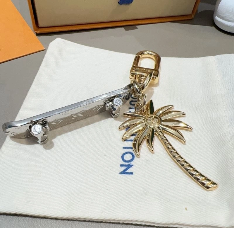 Breathable Louis Vuitton Keychains 265245