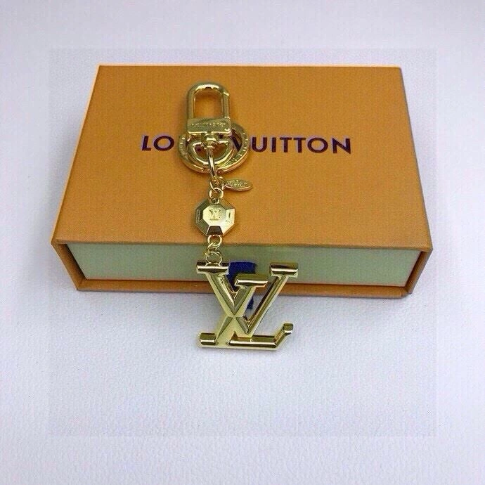 MoistureWicking Louis Vuitton Keychains 265251