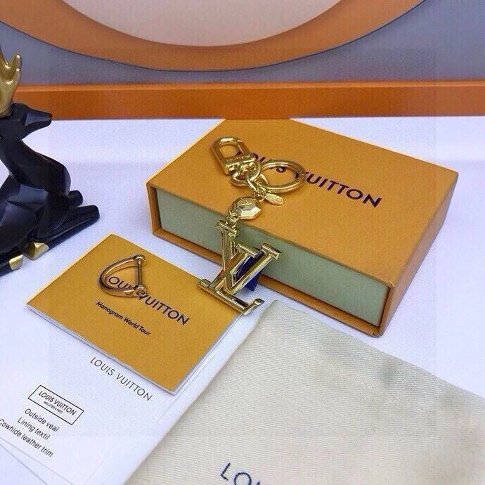 MoistureWicking Louis Vuitton Keychains 265251