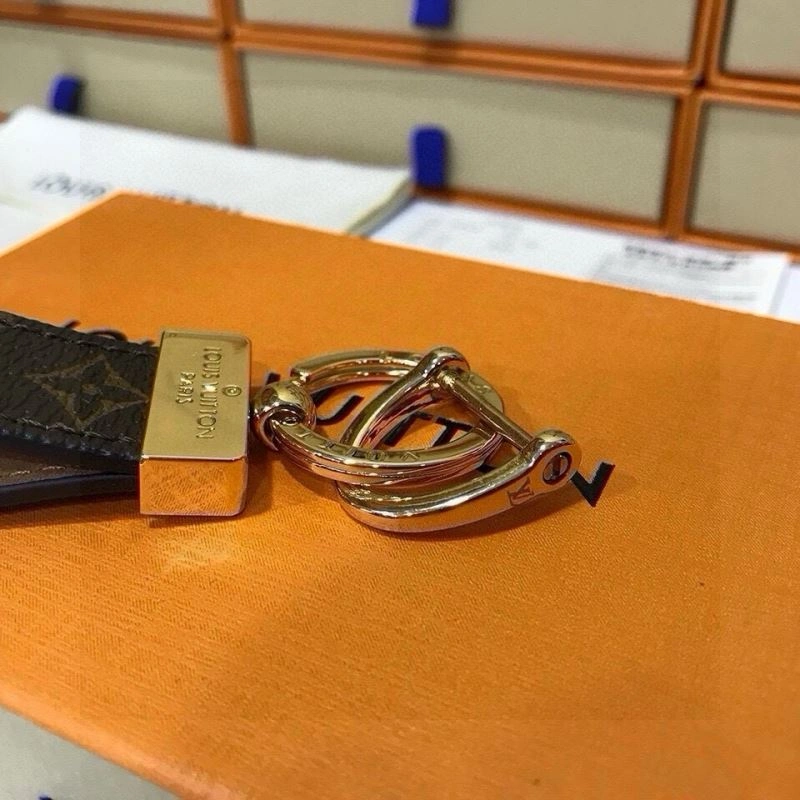 Trendsetting Louis Vuitton Keychains 265271