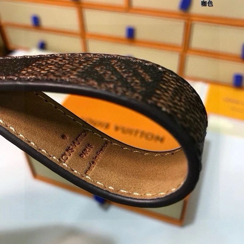 Louis Vuitton Keychains Versatile 265257