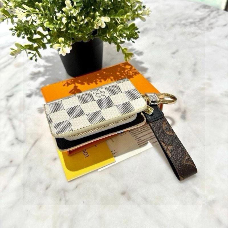 Tailored Louis Vuitton Keychains 265269