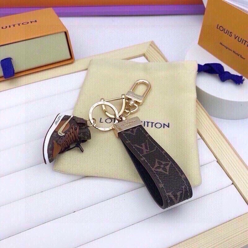 FlexibleFit Louis Vuitton Keychains 265242