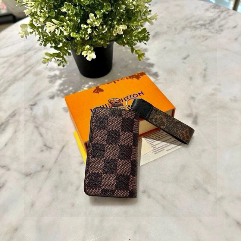Fashionable Louis Vuitton Keychains 265268