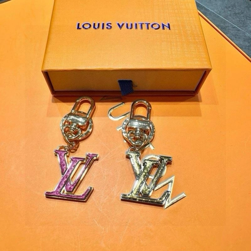 Louis Vuitton Keychains Sophisticated 265240