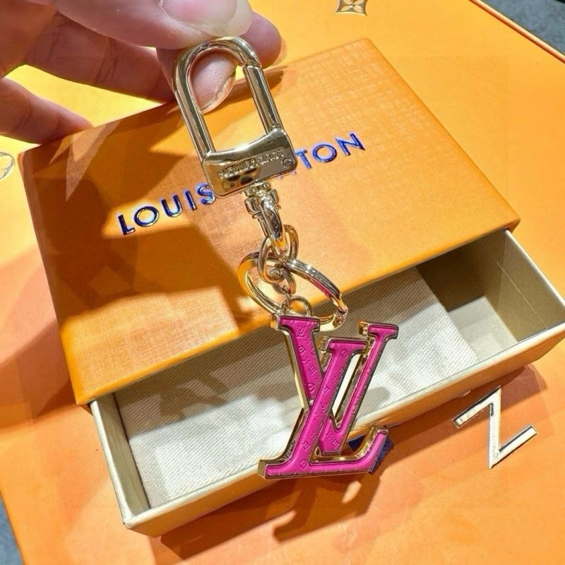 Louis Vuitton Keychains Sophisticated 265240