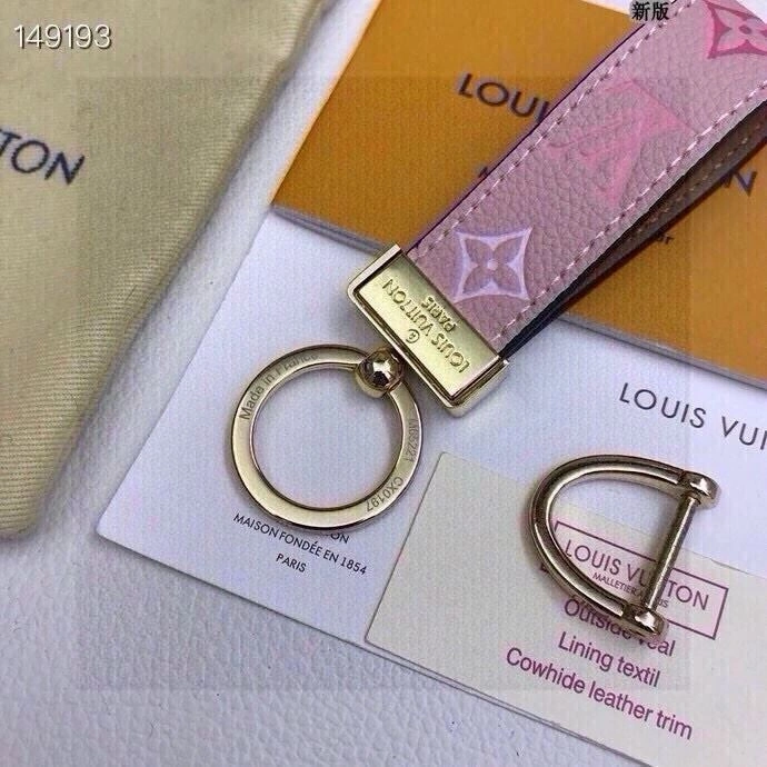Breathable Louis Vuitton Keychains 265225