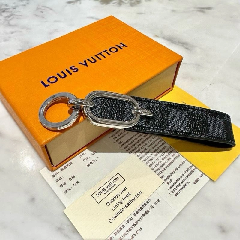 Louis Vuitton Keychains Chic 265214
