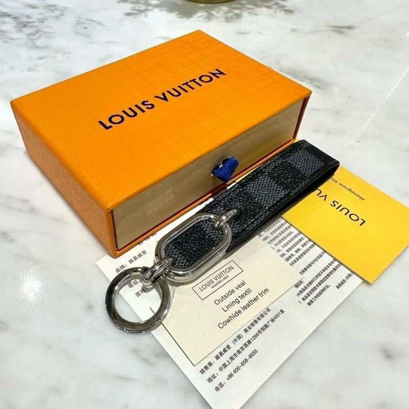 Louis Vuitton Keychains Chic 265214