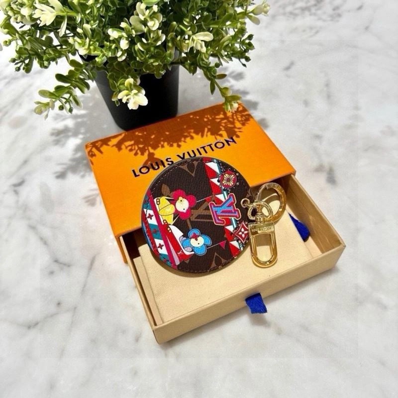 Louis Vuitton Keychains Practical 265205