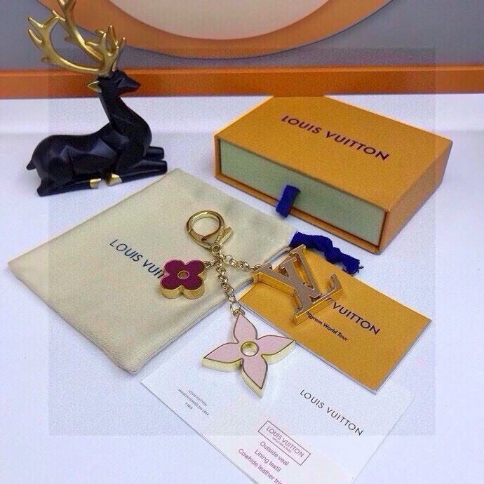 Louis Vuitton Keychains Efficient 265207