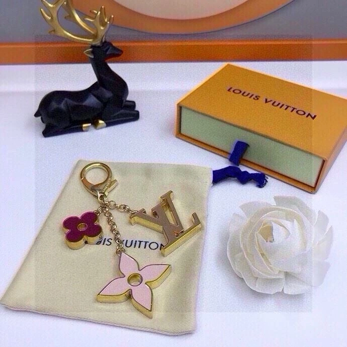 Louis Vuitton Keychains Efficient 265207