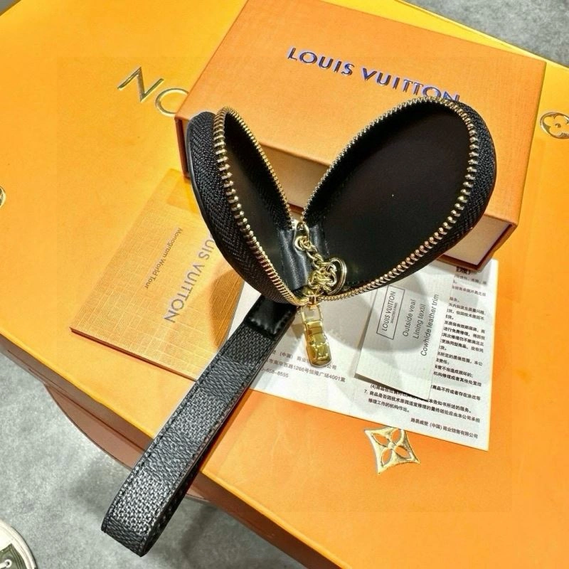 Louis Vuitton Keychains Colorful 265198
