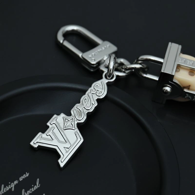 Louis Vuitton Keychains OnTrend 265158