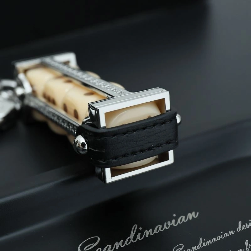 Louis Vuitton Keychains OnTrend 265158