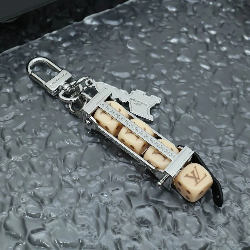 Louis Vuitton Keychains OnTrend 265158