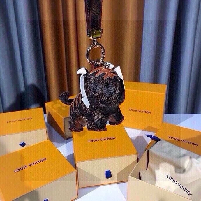 MultiPurpose Louis Vuitton Keychains 265187