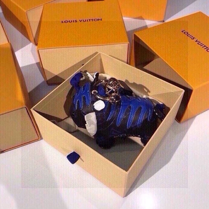 Louis Vuitton Keychains Breathable 265180