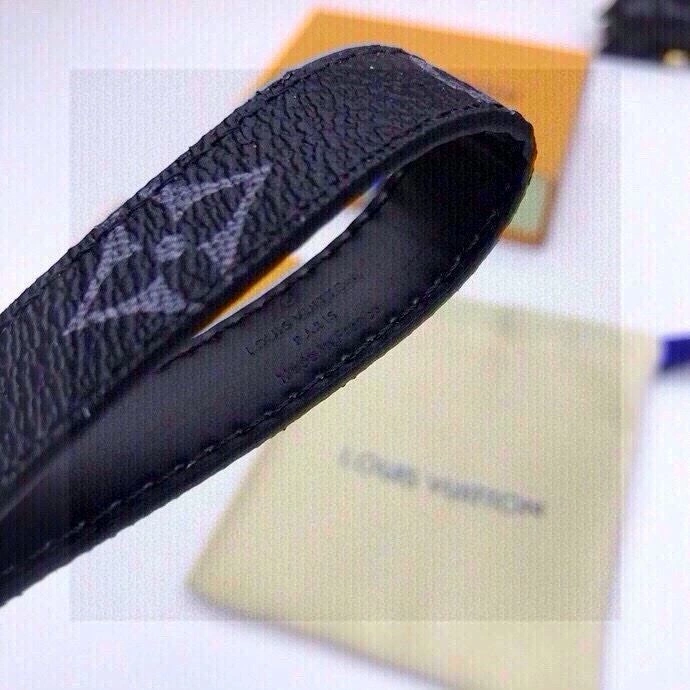 QuickDry Louis Vuitton Keychains 265175