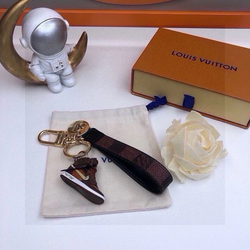 MultiPurpose Louis Vuitton Keychains 265138