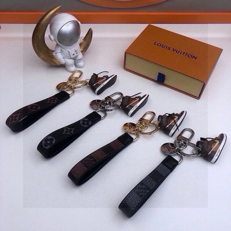 Louis Vuitton Keychains Bold 265139