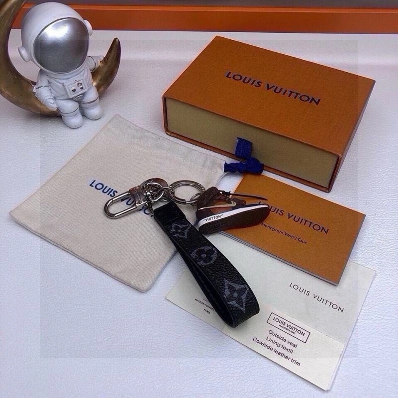 Louis Vuitton Keychains Bold 265139