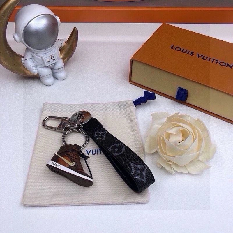 Louis Vuitton Keychains Bold 265139