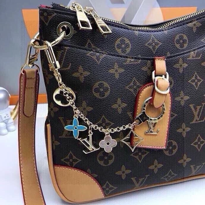Louis Vuitton Keychains Neat 265130