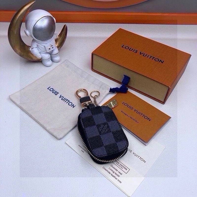 DailyWear Louis Vuitton Keychains 265115