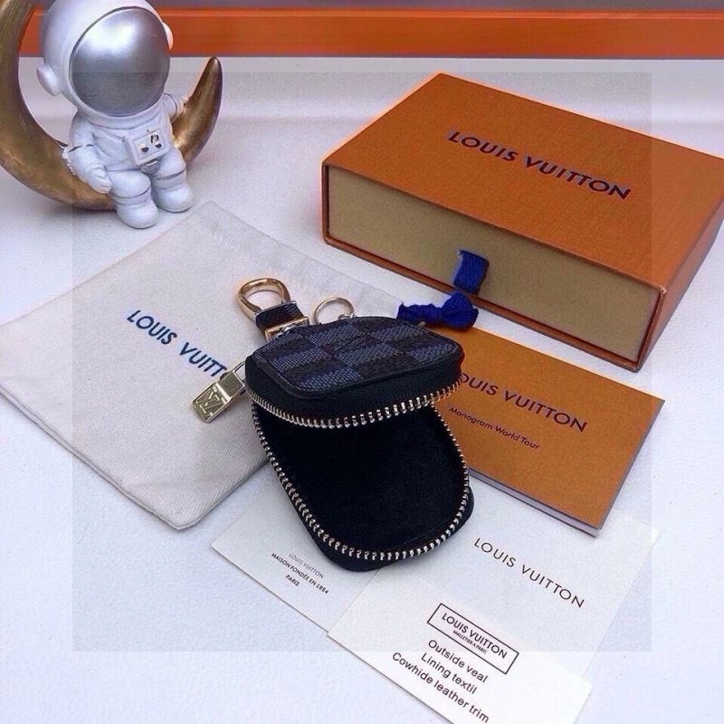 DailyWear Louis Vuitton Keychains 265115