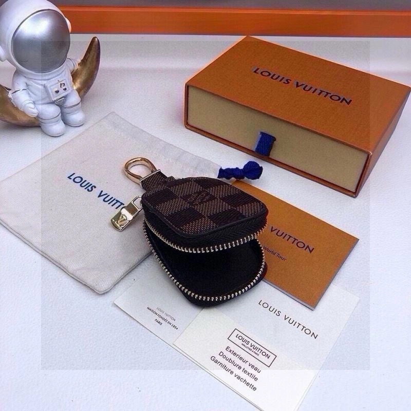 Fashionable Louis Vuitton Keychains 265116