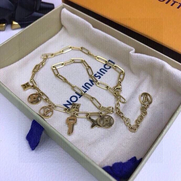 Popular Louis Vuitton Keychains 265097