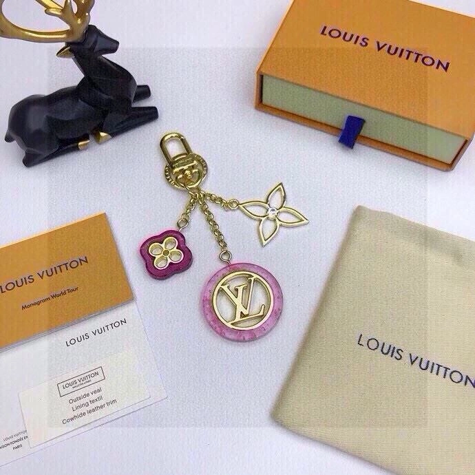 AllSeason Louis Vuitton Keychains 265092