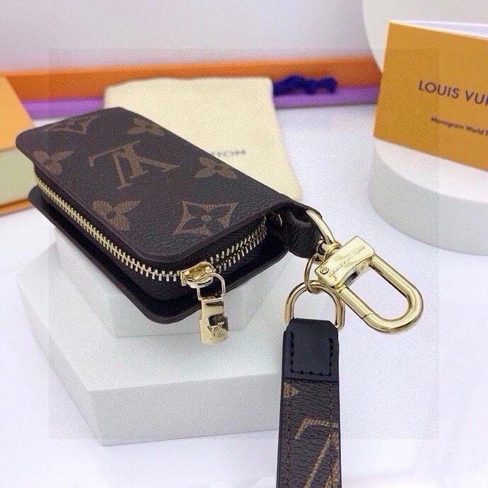 Contemporary Louis Vuitton Keychains 265085