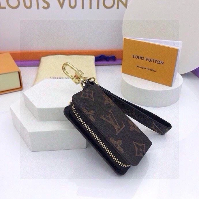 Contemporary Louis Vuitton Keychains 265085